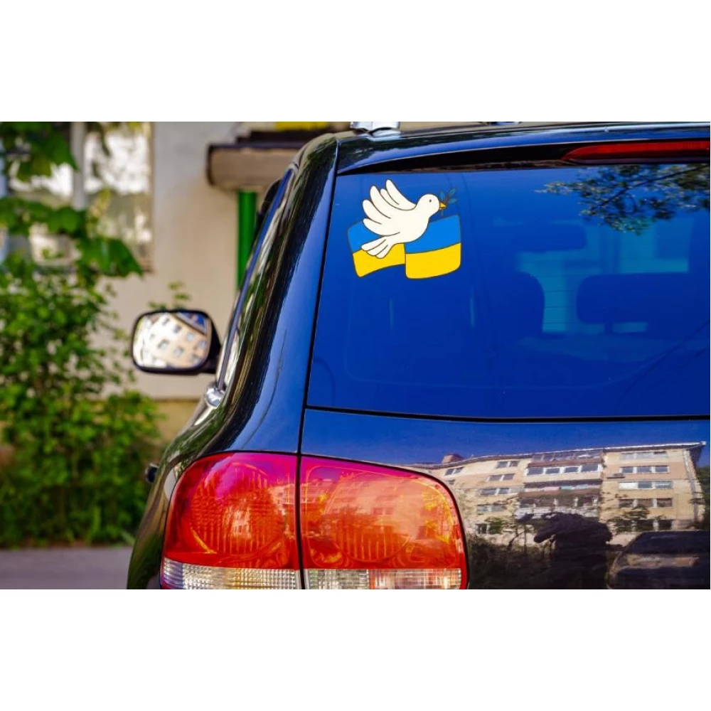 Патриотическая наклейка на машину “Голубь мира. ЖБ Флаг“ 21х18 см - на стекло /авто/автомобиль/машину