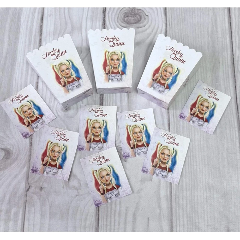 Наклейка / этикетка  “Харли Квин“ на сок (8,5*6,5см)
