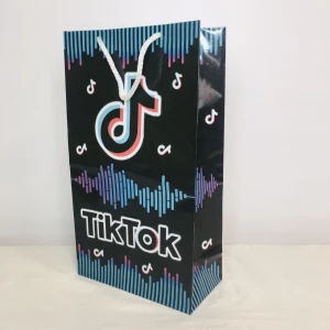 Изображение товара -  Пакет бумажный “Тик Ток“ подарочный 32х18х9см-