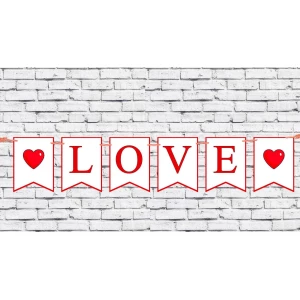 Изображение товара -  Флажки-гирлянда “Love“ с сердечками бело-красная на День святого Валентина /14 февраля/ день влюбленных 70см