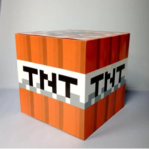 Изображение товара -  Коробка-куб (box) “Майнкрафт TNT“ средняя 20х20см для кенди-бара декор