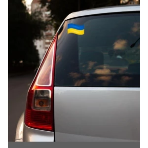 Изображение товара -  Патриотическая наклейка на машину “Флаг Украины“ (мал) 13х9 см - на стекло /авто /автомобиль