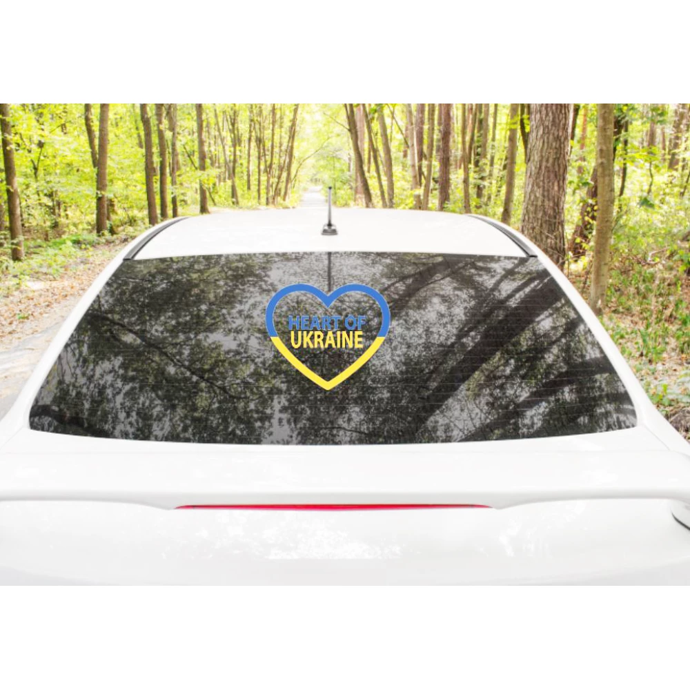 Патриотическая наклейка на авто / машину “Heart of Ukraine (сердце Украины)“ 20х23 см на автомобиль / машину