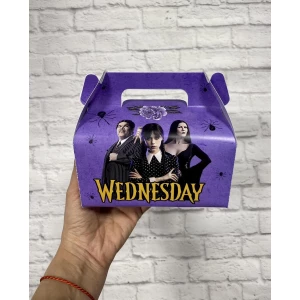 Изображение товара -  Коробочка “Венсдей / Венздей / Wednesday“  порционная для тортика/подарков 13х15х8,5