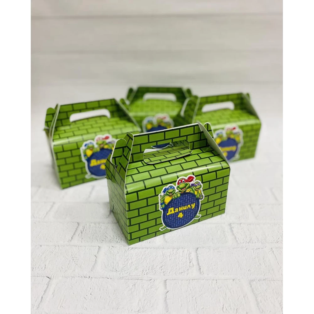 Коробочка “Черепашки Ниндзя“  порционная для тортика/подарков 13х15х8,5 именная