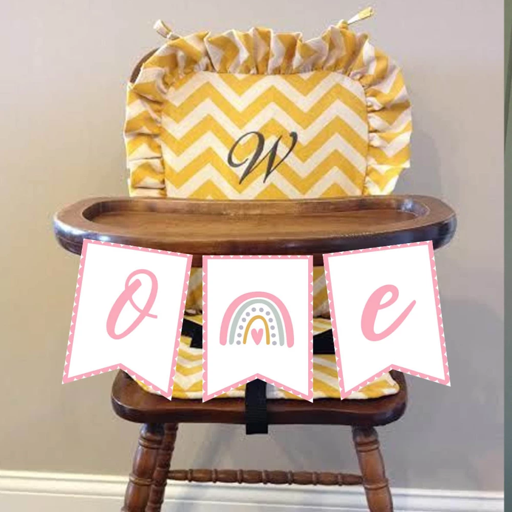 Гирлянда “One“  радуга на стул для кормления